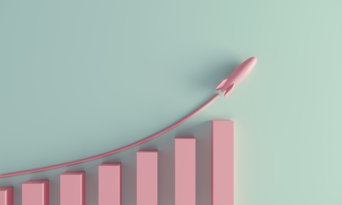 2 Brilliant Growth Stocks to Buy in October