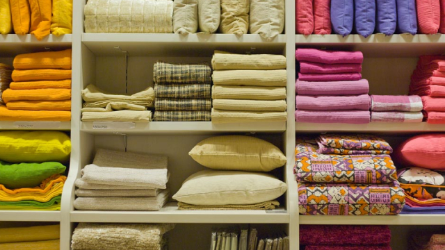 2 Home Furnishing Stocks Set to Benefit Despite Industry Odds