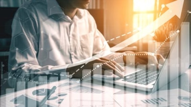 2 Magnificent S&P 500 Dividend Stocks Down 10% to Buy and Hold Forever