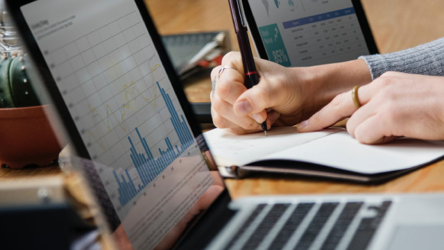 2 Tech Stocks You Can Buy and Hold for the Next Decade