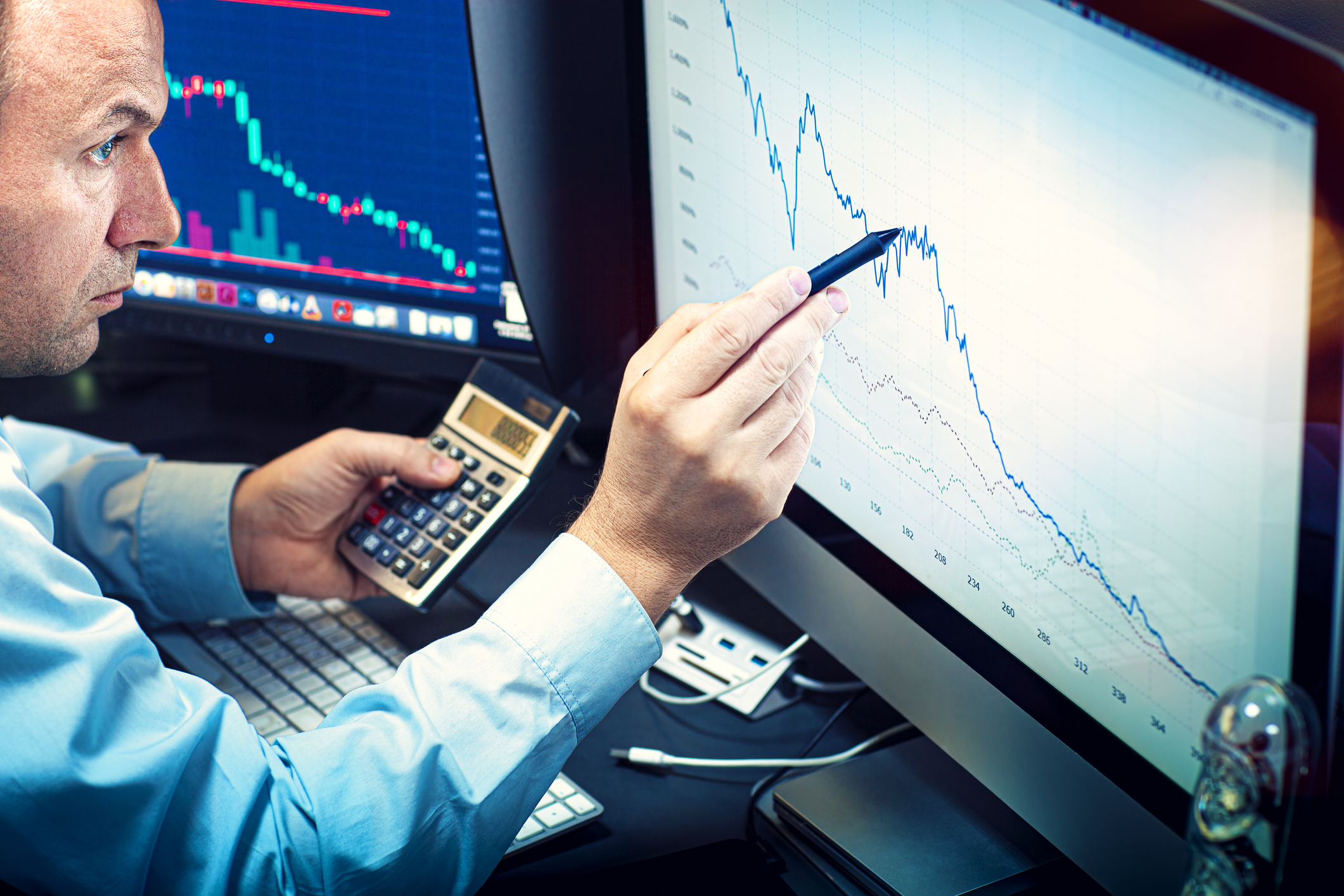 2 Trillion-Dollar Artificial Intelligence (AI) Stocks That Can Plunge Up to 95%, According to Select Wall Street Analysts