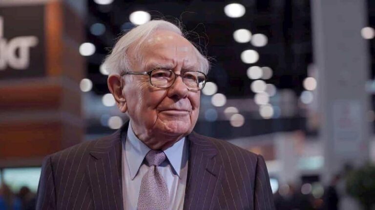 https://images.financialmodelingprep.com/news/2-warren-buffett-stocks-to-buy-with-100-today-20251006.jpg