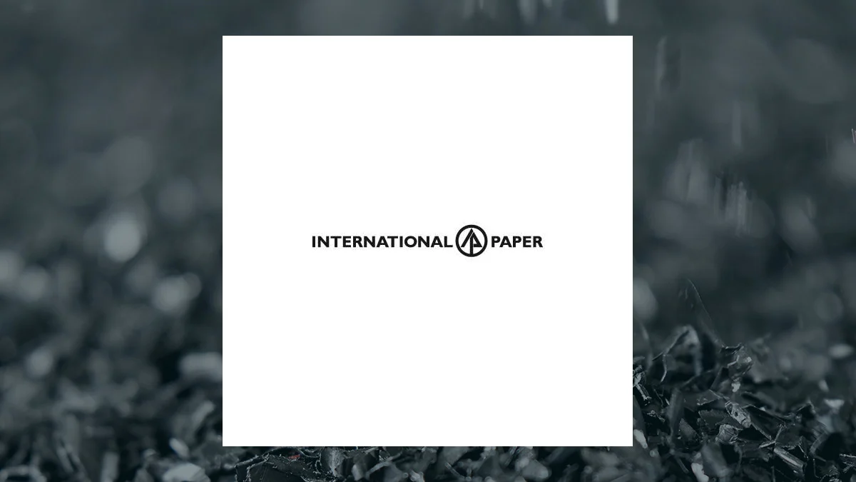 207,989 Shares in International Paper Company $IP Acquired by Beacon Pointe Advisors LLC