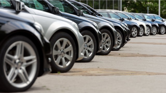 3 Auto Stocks to Buy Now: May 2024