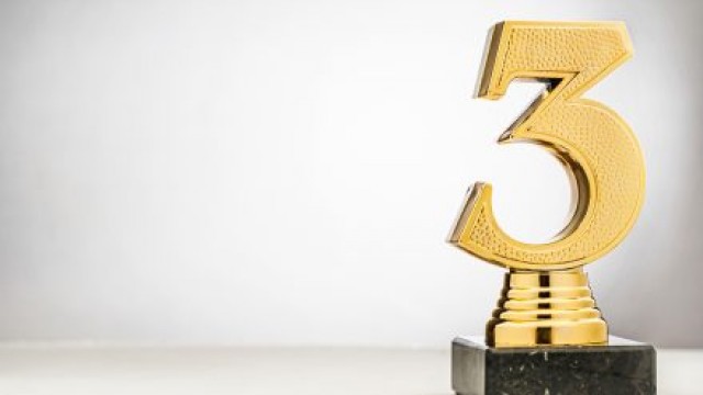 https://images.financialmodelingprep.com/news/3-etfs-in-oversold-territory-to-start-the-week-20221205.jpg