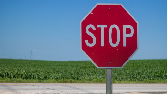 3 Meme Stocks to Avoid Even During Peak Frenzy