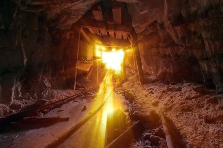3 Mining Stocks to Watch as Gold Futures Surge