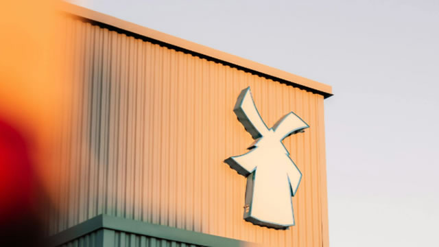 3 Reasons to Buy Dutch Bros Stock Today, and 1 Reason to Be Cautious