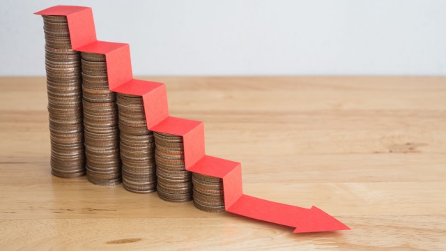 3 Stocks You Must Sell Before June to Avoid Major Losses