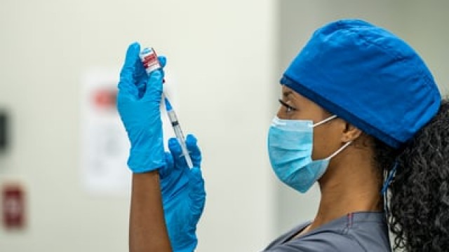 3 Things You Need to Know If You Buy Novavax Today