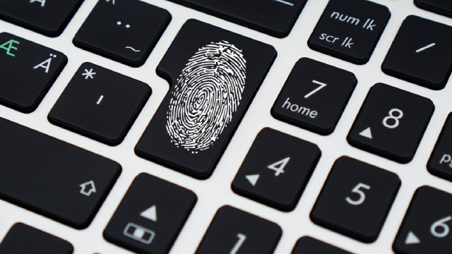 3 Travel Stocks Set for a Warm Weather Windfall