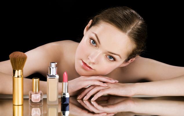 4 Cosmetics Leaders Adapting and Thriving Despite Industry Pressures