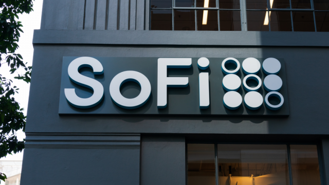 5 Investors Betting Big on SoFi (SOFI) Stock in Q1