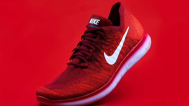 5 Reasons to Buy Nike Stock Like There's No Tomorrow