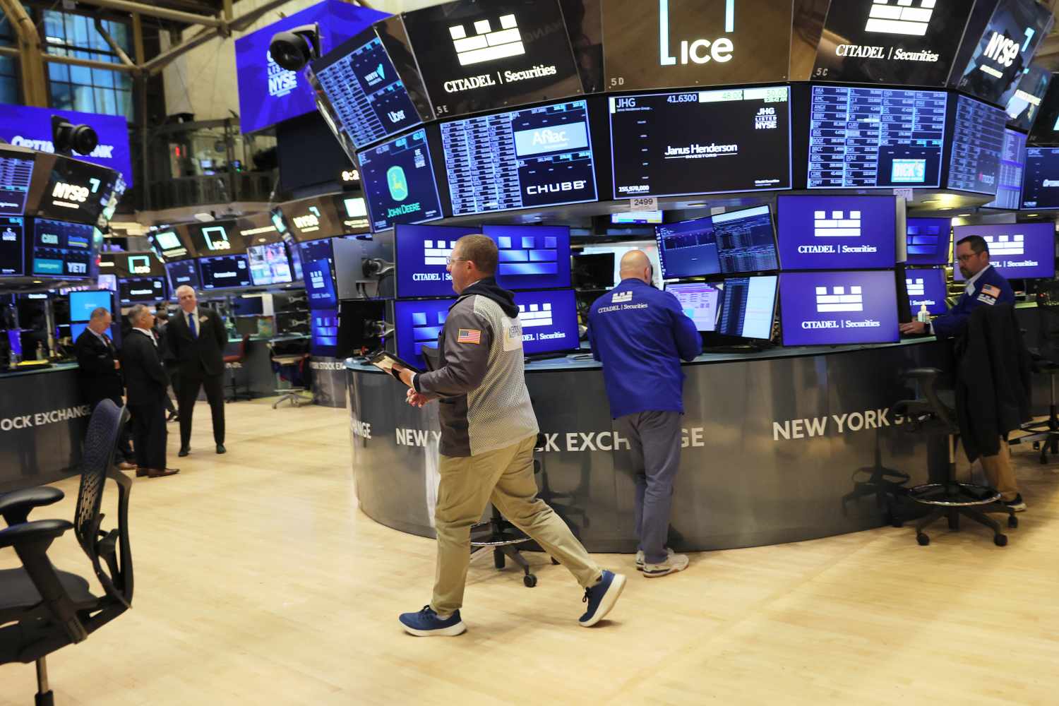 5 Things to Know Before the Stock Market Opens