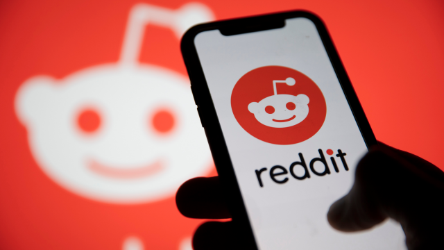 https://images.financialmodelingprep.com/news/7-best-reddit-stocks-to-buy-now-20221005.png