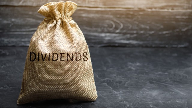 7 High-Yield Dividend Stocks That Work While You Sleep