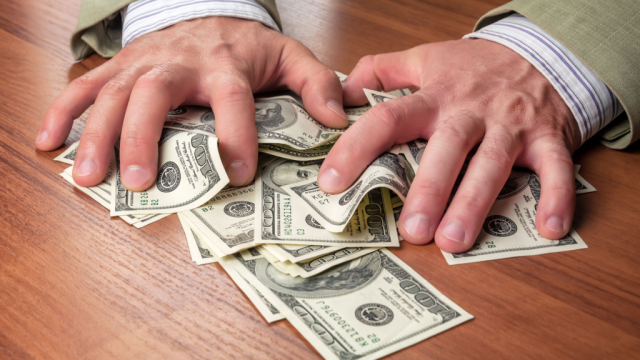 7 Stocks to Buy if the Market Ends Up Plunging