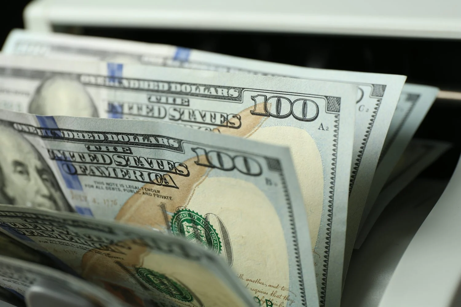 A $900,000 Portfolio That Quietly Pays $60,000 a Year Without Touching Principal