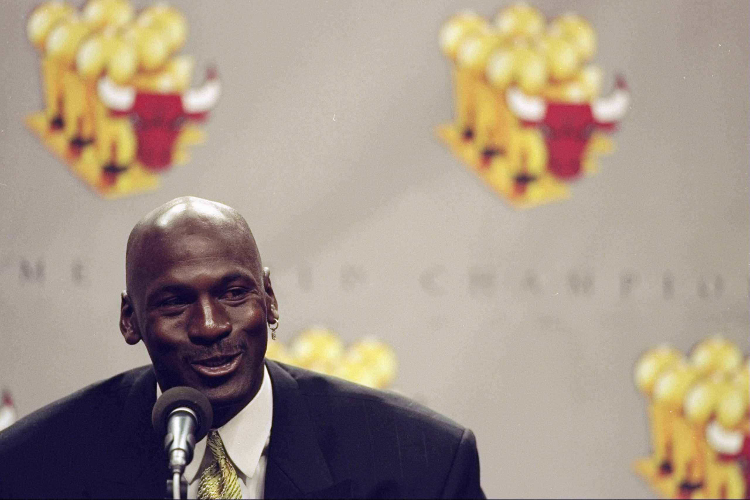 A Michael Jordan Baseball Card Just Sold for $625,250. Social Security Can Ignore the Gain While the IRS Uses a 28% Collectibles Rate