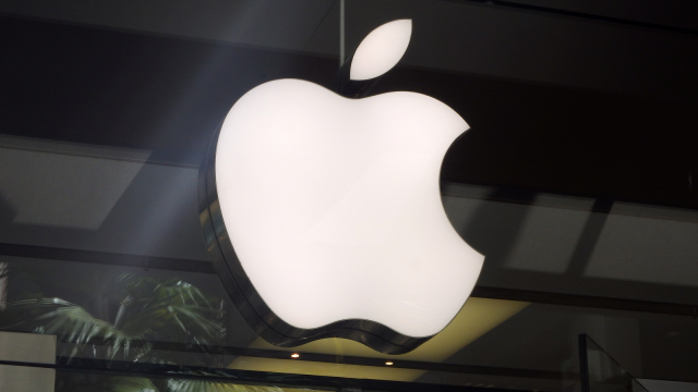 AAPL Stock Alert: Why Elon Musk Is Threatening to Ban Apple Devices