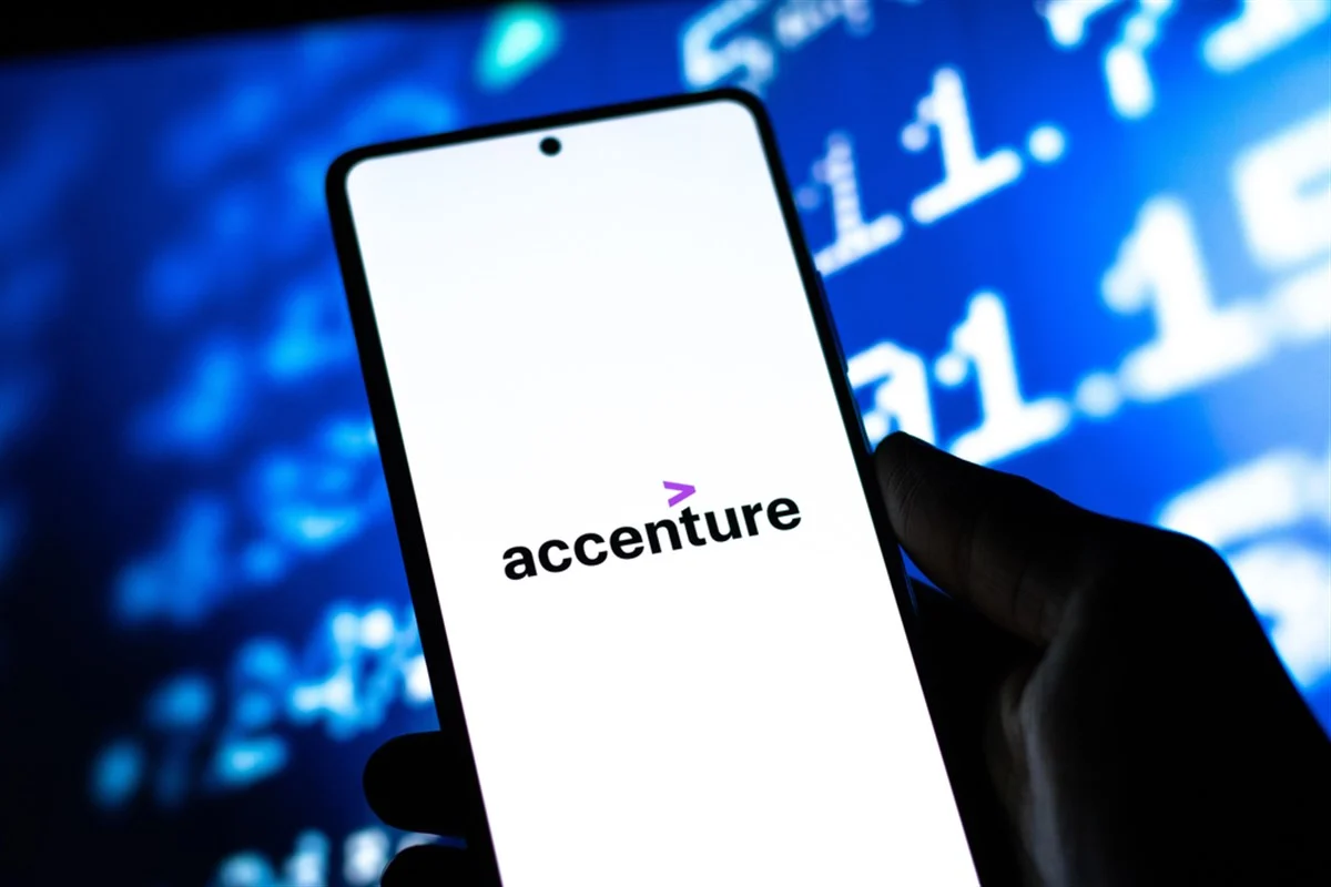 https://images.financialmodelingprep.com/news/accenture-undervalued-genai-leader-or-snake-eating-its-own-20250926.jpg