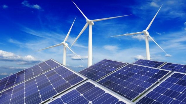 https://images.financialmodelingprep.com/news/after-a-tough-2023-solar-etfs-likely-to-make-20231214.jpg