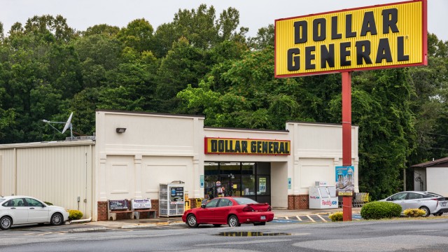 Agree Realty: Waiting For Rate Cuts With The Commons And Preferreds