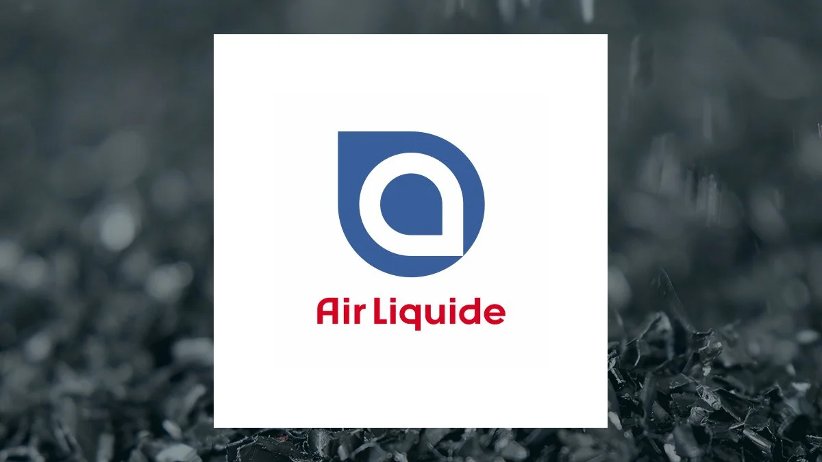 Air Liquide (OTCMKTS:AIQUY) Shares Pass Below Fifty Day Moving Average   – Should You Sell?