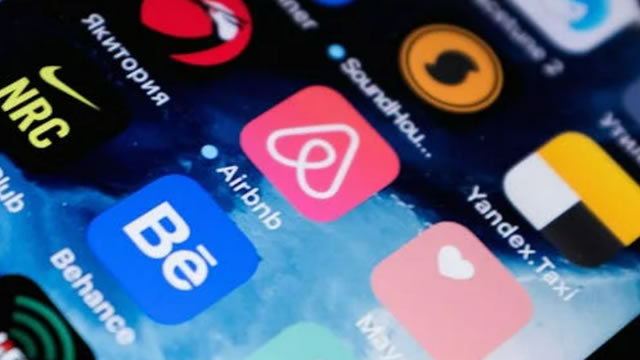 Airbnb: Why It's Still Worth Catching The Falling Knife Now (Upgrade)