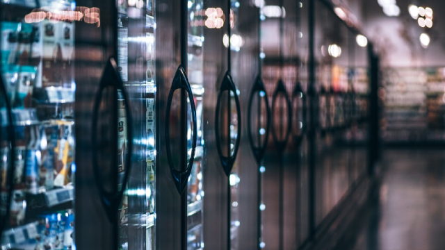 Albertsons CEO Susan Morris Buys $450,000 on the Open Market. What Does This Mean for ACI Investors?