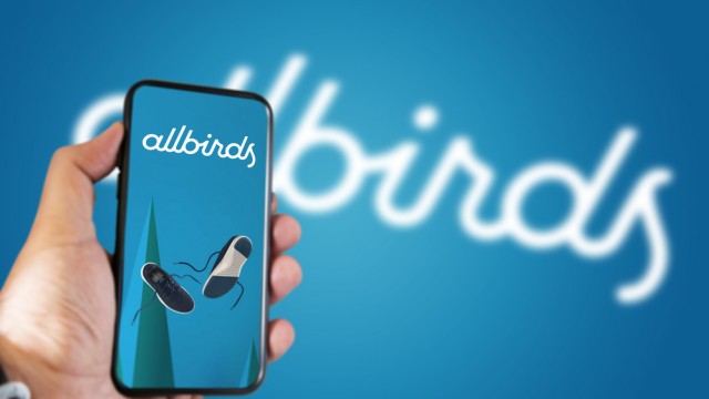 Allbirds stock price forecast: BIRD's future is in peril