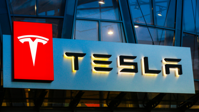 Altimeter Capital Upped Its Bet on Tesla (TSLA) Stock by 276%