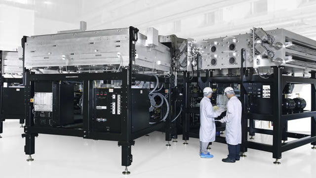 AMAT Expects Advanced DRAM Sales to Grow 40%: Can It Keep its Lead?