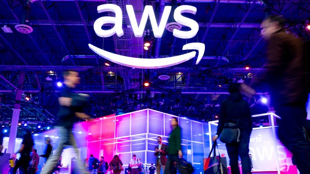 Amazon adds $230 million in cloud credits to AI startups