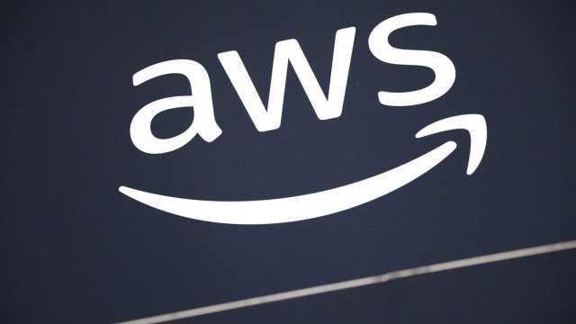 Amazon Web Services to invest $17.02 bln in data centres in Spain