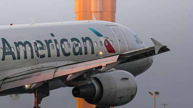 American Airlines issues ground stop due to communication issue, FAA status page shows