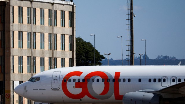 Foto von Amid merger speculation, Brazilian airline Gol says parent talking with Azul