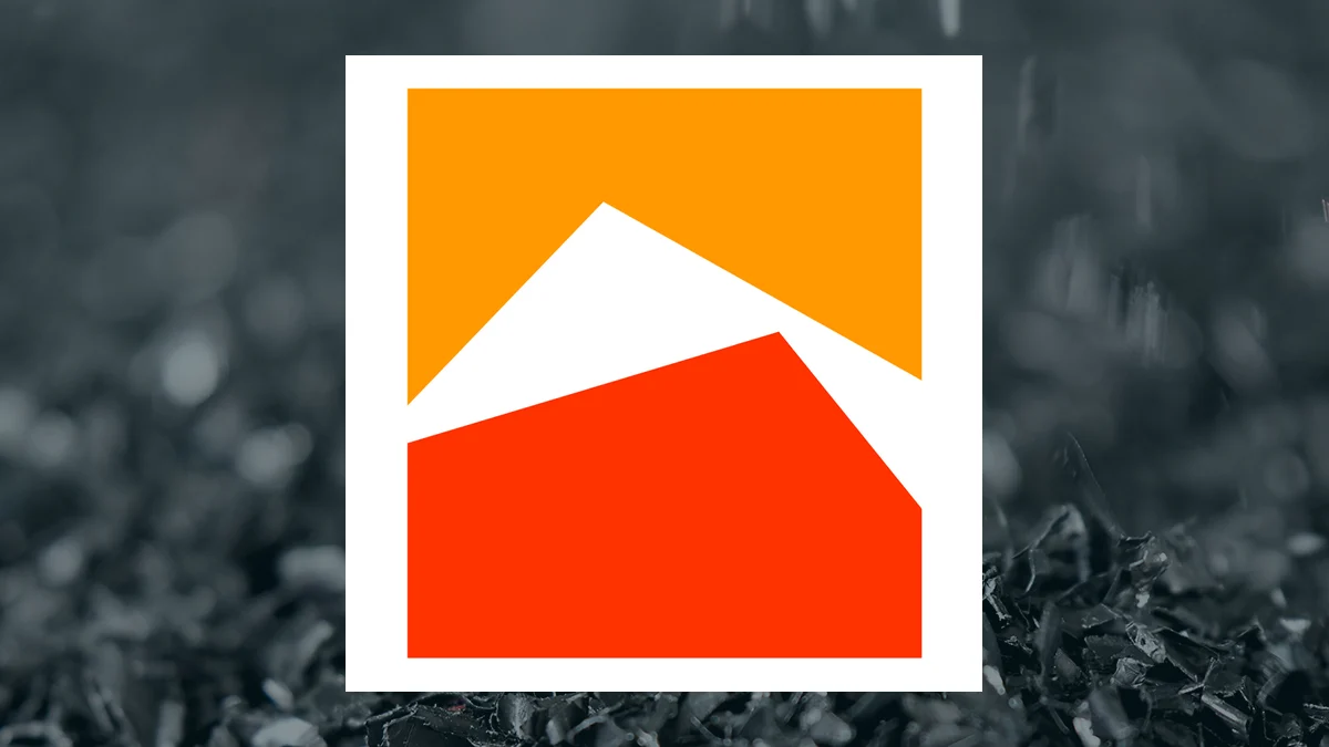 Amundi Increases Stake in Ternium S.A. $TX