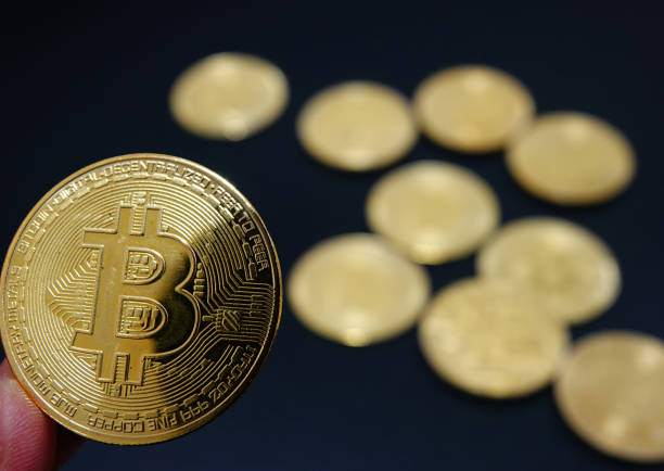 Analyst Says Bitcoin Is Set To Close This Month In The Red, Here's Why