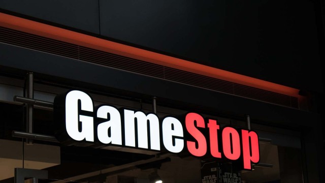 Andrew Left Is Shorting GameStop (GME) Stock. Again.