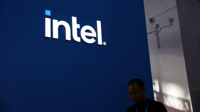 Apollo Global to provide $11 bln to Intel for Ireland facility