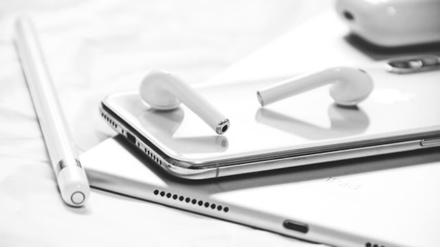 Apple: 3 Reasons To Load Up The Truck