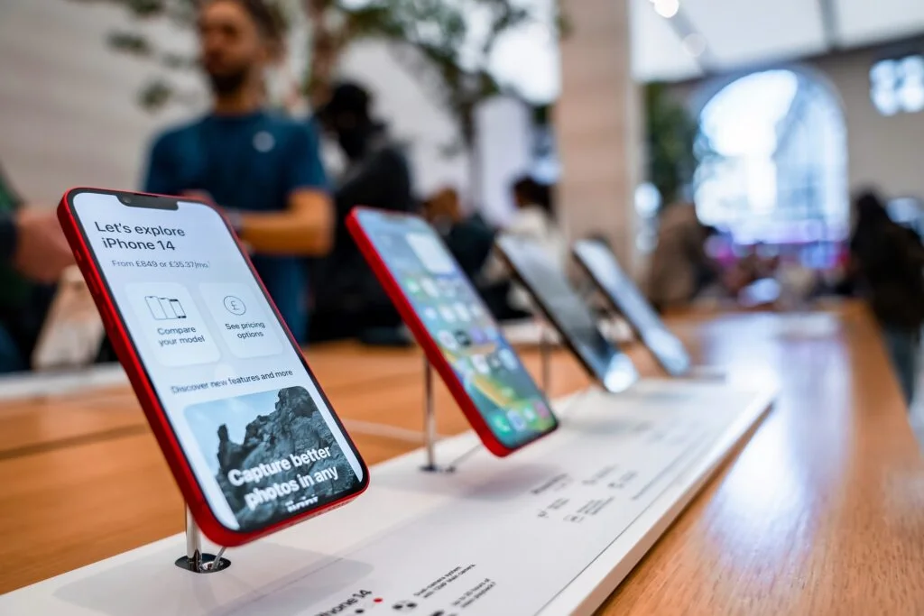 Apple (AAPL) | Finance information