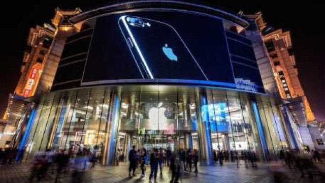 Apple Enjoys Comeback in China as iPhone Sales Jump 52%