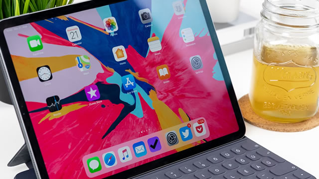 Apple Inc. (AAPL) Is a Trending Stock: Facts to Know Before Betting on It