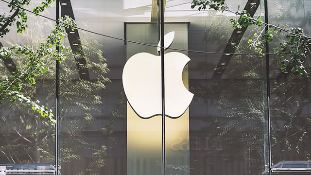 Apple is the most buyable dip right now, strategist says