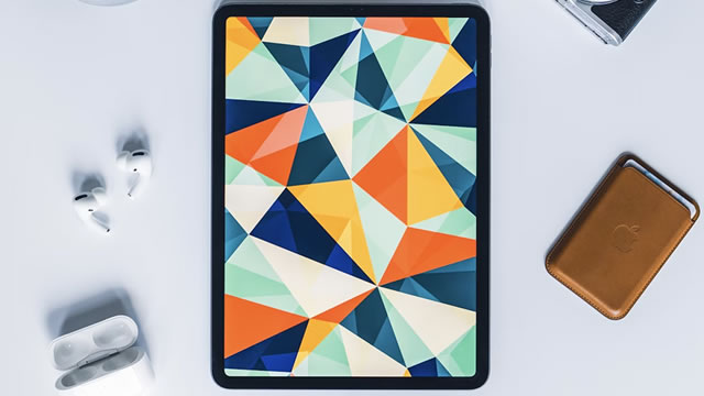 Apple: Pawn In The Trade War, But Playing The Board Wisely