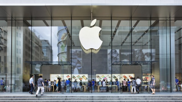 Apple regains spot as world's largest company