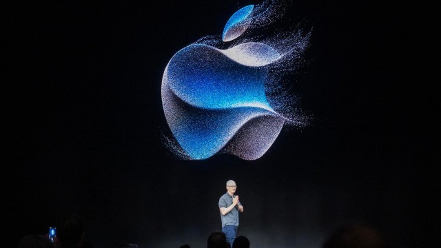 Apple Stock Hits $3 Trillion Valuation As AI iPhone Hype Builds